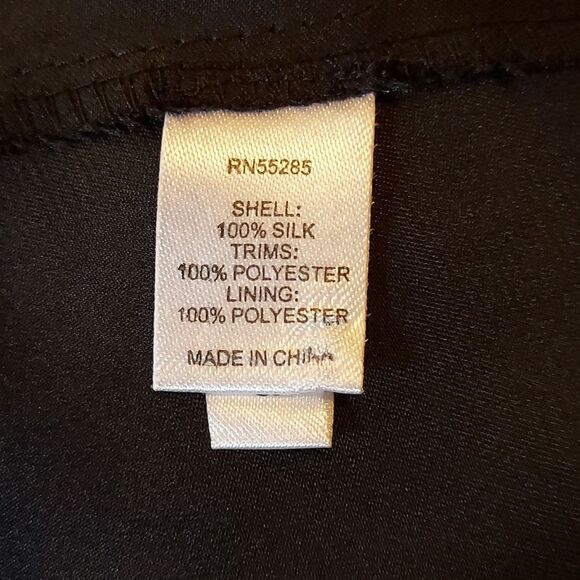 Express Black & White Silk Shell 3/4 Sleeve Butterfly Blouse Size XS - Picture 10 of 12